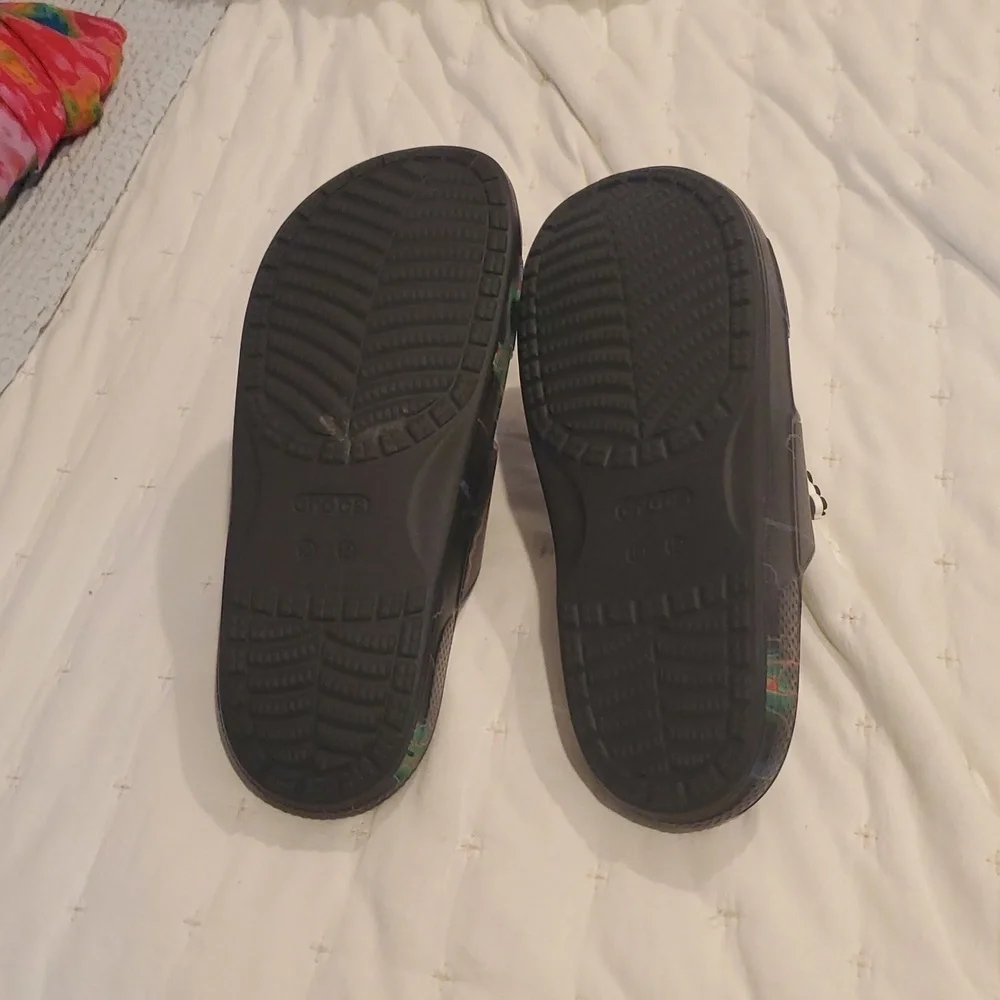 Crocs Classic Sandals Out of This World Lightning Unisex Men’s Sz 10 Women Sz 12